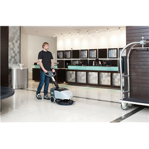 NILFISK maszyna SCRUBBER SC351 FULL PKG