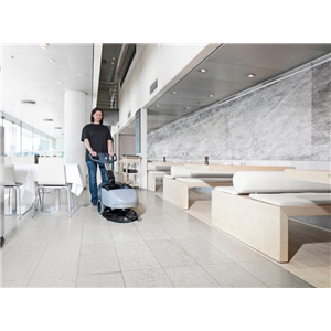 NILFISK maszyna SCRUBBER SC351 FULL PKG