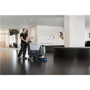 NILFISK SC500 FULL PKG szorująco-zbierająca