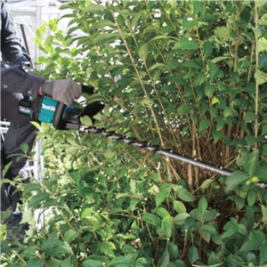 MAKITA akum. nożyce do żywopłotu XGT 60cm UH004GZ